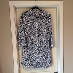 Croft & Barrow Blue and White Patterned Shirt Dress S